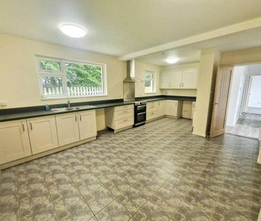 3 bedroom bungalow to rent - Photo 2