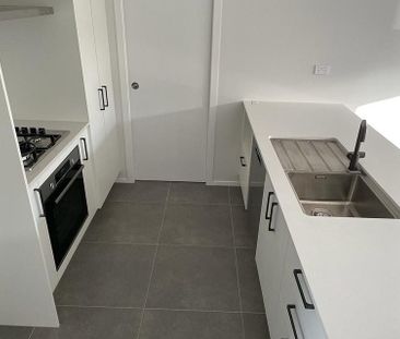 2 Bedroom Unit in Hamilton East - Photo 5