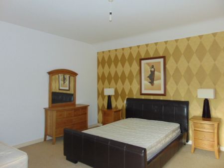 2 Cromore Village, Portstewart, BT55 7PW - Photo 3