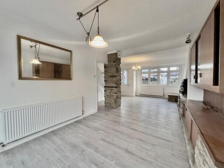 3 bedroom detached house to rent - Photo 5