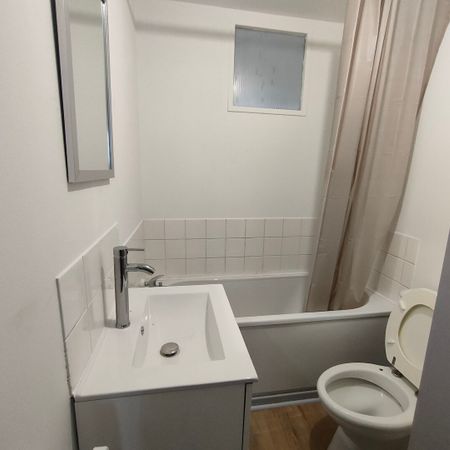 Location Appartement 2 pièces 31m² - Photo 4