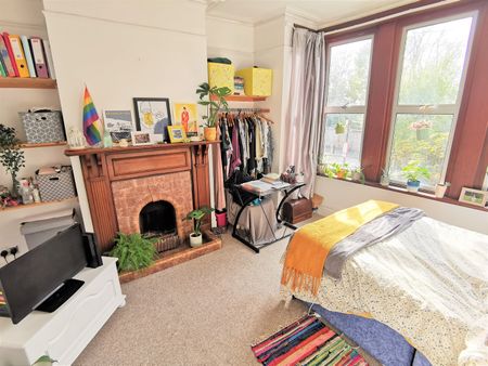 5 Bed Terraced House, Queens Park Terrace, BN2 - Photo 4