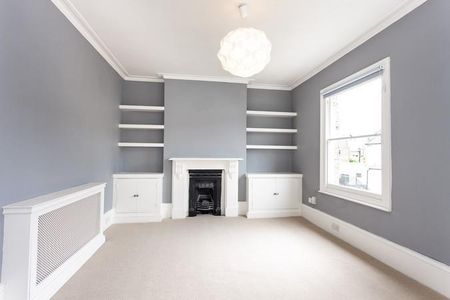 3 bedroom flat to rent - Photo 2