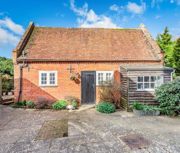 2 bedroom detached house to rent - Photo 1