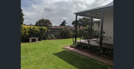 Neat & Private Character Home with Study - Photo 5