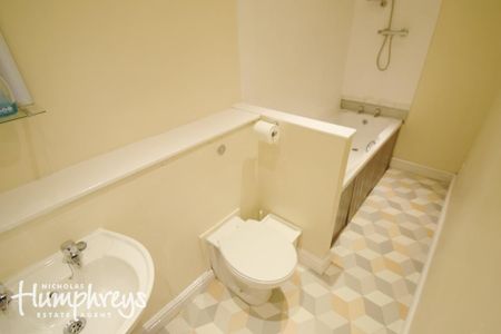 3 bedroom house share to rent - Photo 5