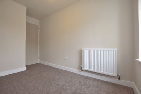 High Street, Tewkesbury, Gloucestershire, GL20 - Photo 2