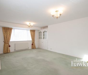 3 bedroom detached bungalow to rent - Photo 4