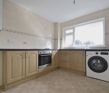 2 bedroom semi-detached house to rent - Photo 4