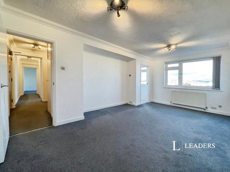 2 bedroom apartment to rent Coombe Lea, Grand Avenue, Hove, East Sussex, BN3 - Photo 3