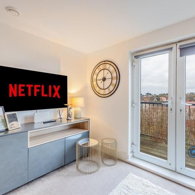 2 bedroom flat to rent - Photo 1