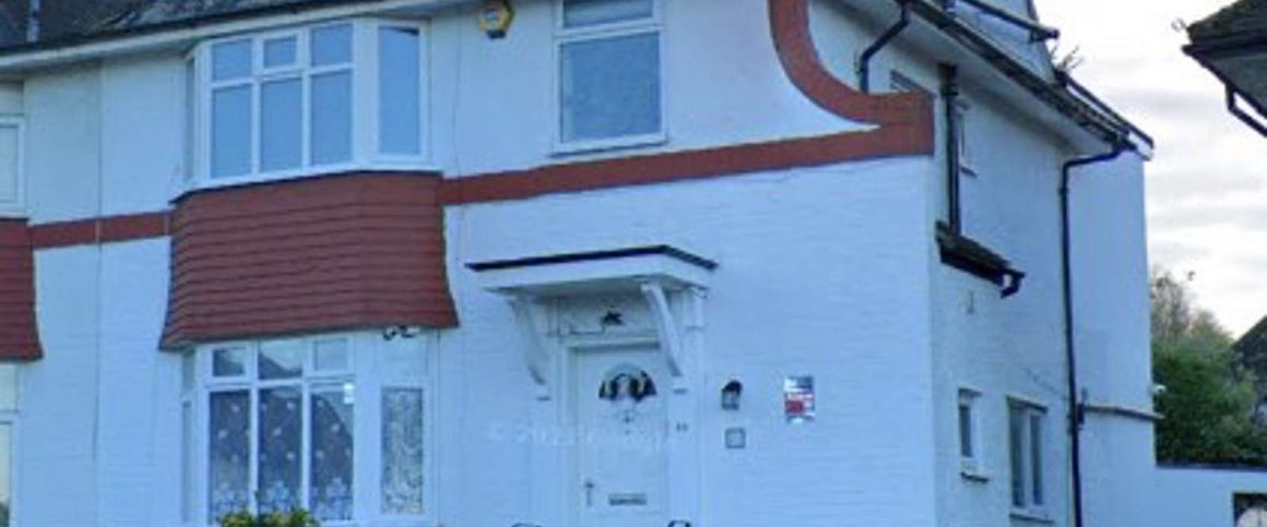 Greyhound Hill Room 1B - Photo 1