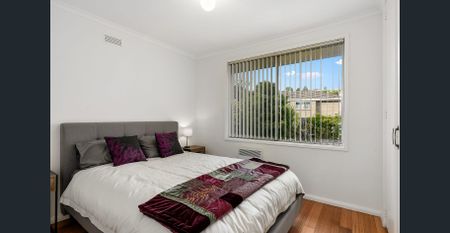 Lovely Home, Quiet Location - Photo 4