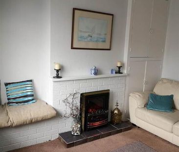 75 Clandeboye Road, Bangor, BT20 3JQ - Photo 2