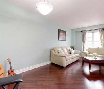 For Lease - 32 Red Fox Place, Toronto, Ontario - Photo 2