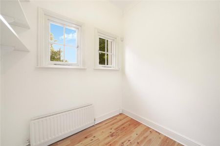 4 bedroom apartment to rent - Photo 4