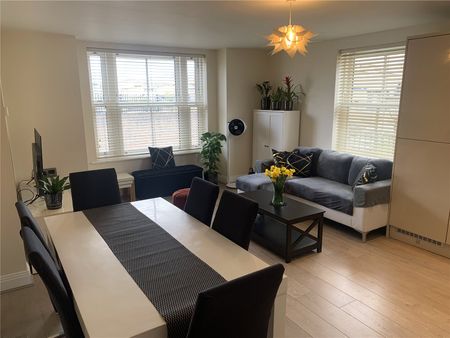 2 bedroom apartment to rent - Photo 3