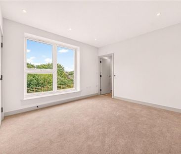 4 bedroom terraced house to rent - Photo 4