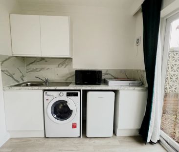room 1 - Photo 5