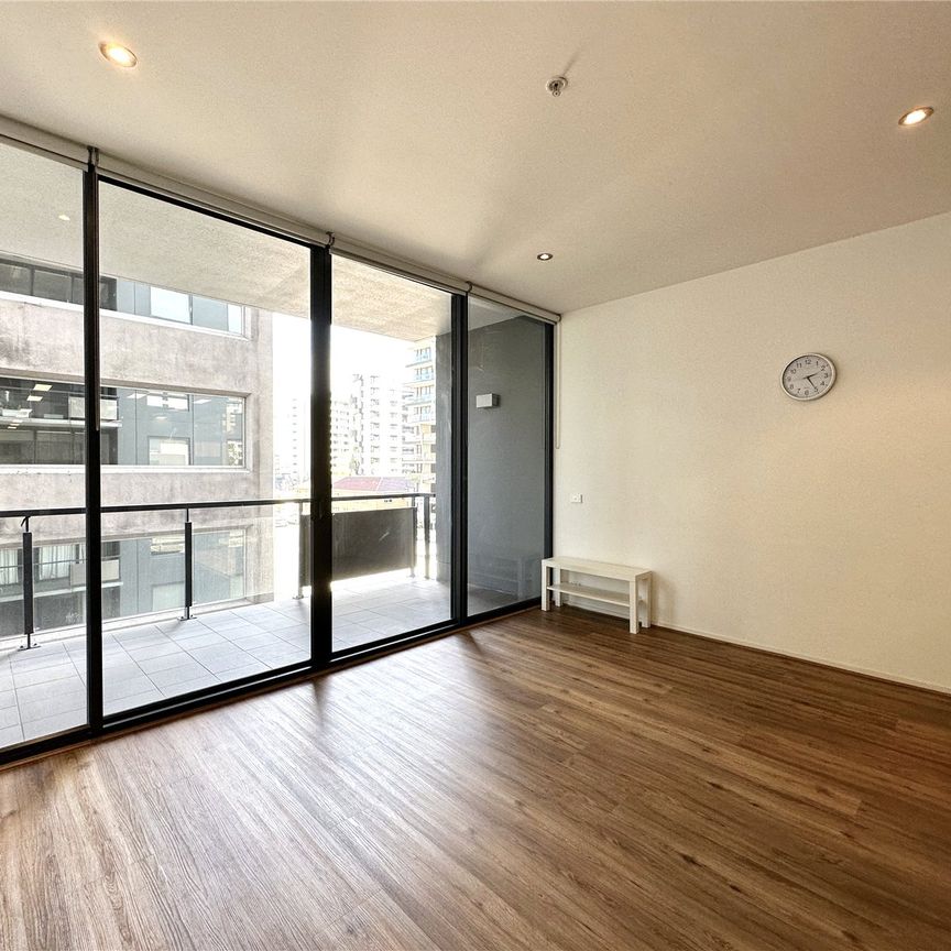 401/610 St Kilda Road - Photo 1