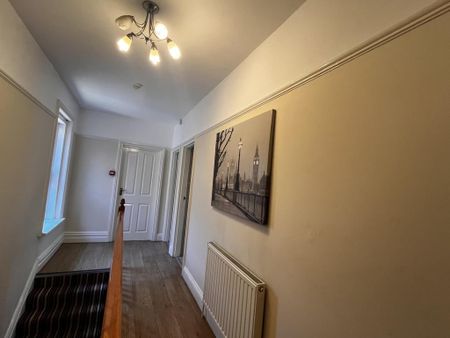 1 bedroom house of multiple occupation to rent - Photo 2