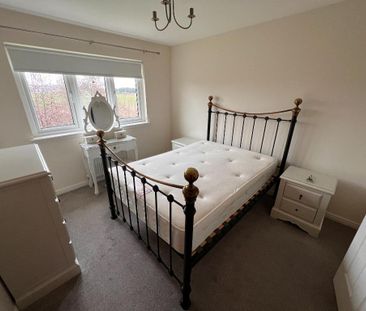 3 bedroom detached house to rent - Photo 4