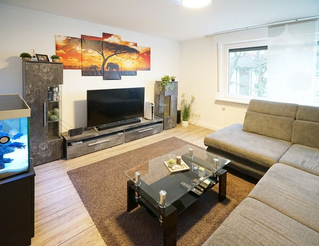 Schicke Wohnung in ruhiger Stadtrandlage! - Foto 1