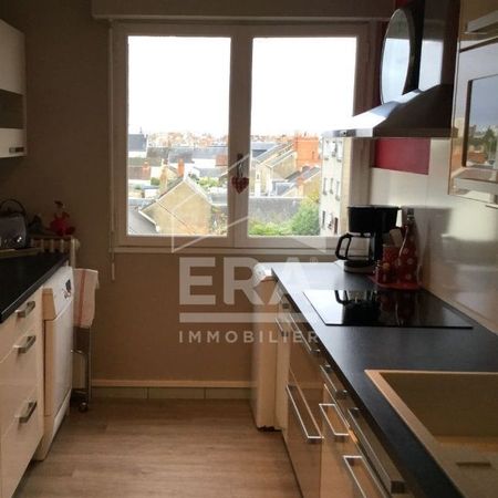 Location Appartement 3 pièces 73m² - Photo 3