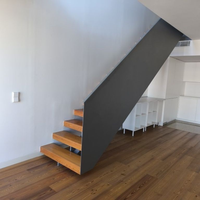 2 room luxury Duplex for rent in Lisbon, Portugal - Photo 1