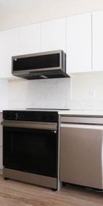 1 MONTH FREE! PET-FRIENDLY STUDIO APARTMENTS W/ AC @ RENFREW VILLAGE! - Photo 3