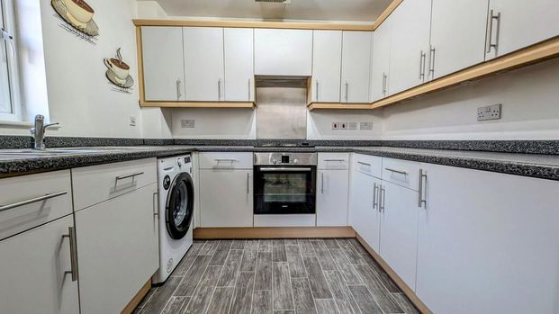 2 bedroom apartment to rent - Photo 1