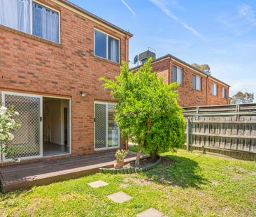 Freshly Pain and New Carpet though out - Photo 5