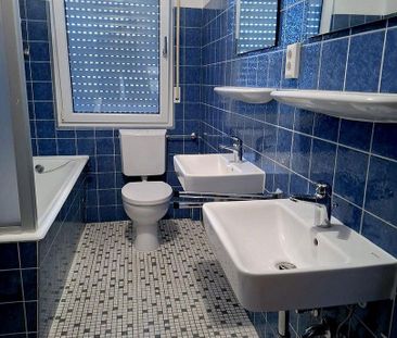 Pronájem bytu 3+1 • 83 m² bez realitky, Severní Porýní-Vestfálsko - Photo 1