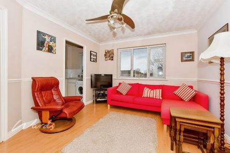 1 bedroom flat to rent - Photo 3