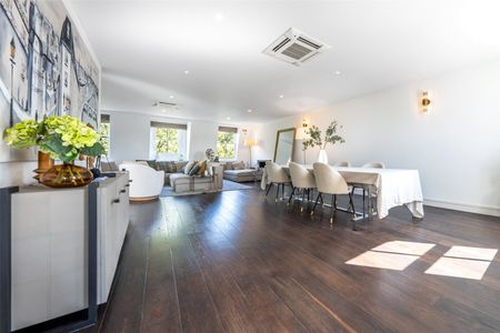 Lennox Gardens, London, SW1X flat to rent - Photo 4