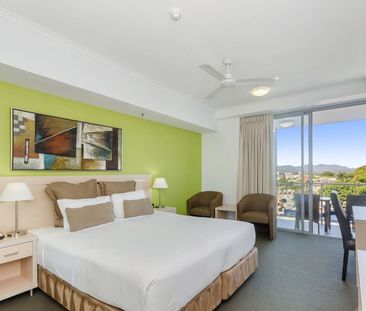 The Oaks - Studio Apartment - Photo 2