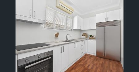 Renovated period home - Photo 5