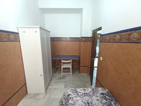 Calle Castellar, Sevilla, Andalusia 41003 - Photo 5