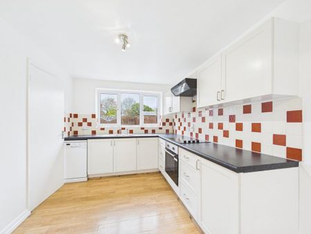 2 bedroom apartment to rent - Photo 4