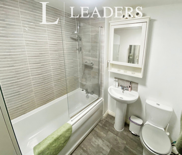 2 bedroom terraced house to rent - Photo 6