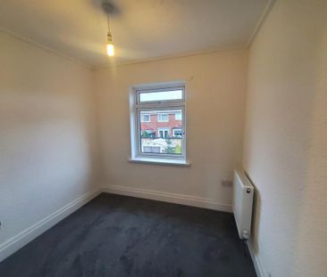 3 bedroom link detached house to rent - Photo 5