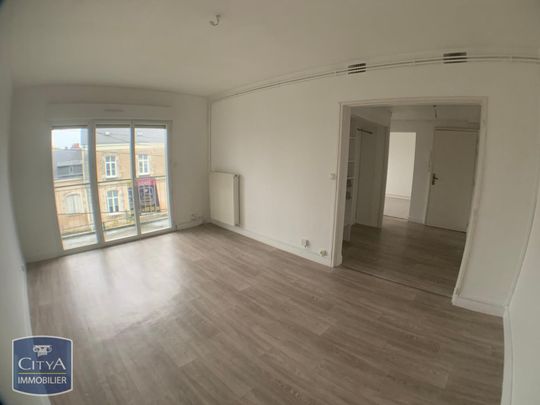 Location Appartement 4 pièces 64m² CHATEAUROUX 36000 - Photo 1