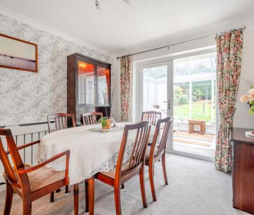 3 bedroom detached bungalow to rent - Photo 5