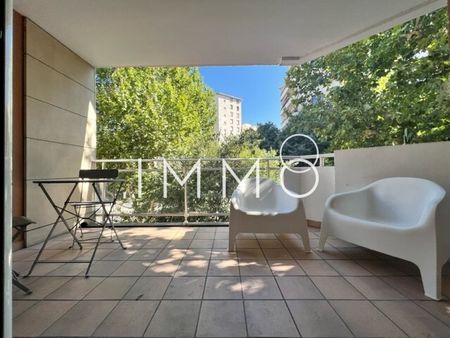 Location Appartement 2 pièces 34m² MARSEILLE 6ème - Photo 2
