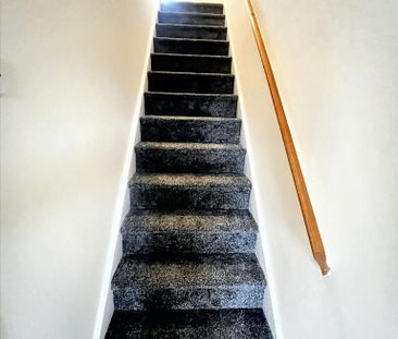 3 bedroom link detached house to rent - Photo 5