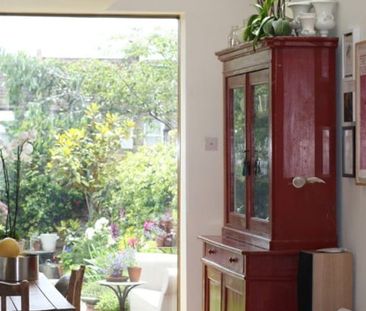 3 Bed Terraced House, Mortimer Road, NW10 - Photo 6