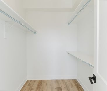 845 Champlain Street - 8 - Photo 5