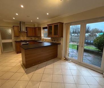 3 Bed Semi-Detached House, Bindon Drive, BS10 - Photo 6