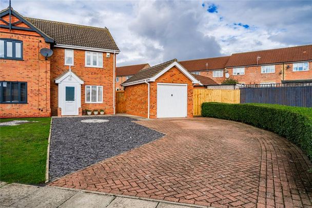 2 bedroom semi-detached house to rent - Photo 1