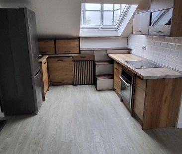 Frisch sanierte 2-Zimmer-Dachgeschosswohnung in Bremen - Photo 4